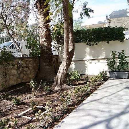 Hilton Area • Renovated Apt in central area Atena Exterior foto